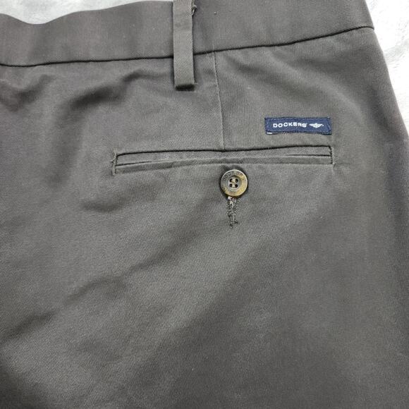 Dockers Pants Mens 42 X 30 Gray D3 Signature Classic Fit Pleated Cotton Office - Picture 4 of 14